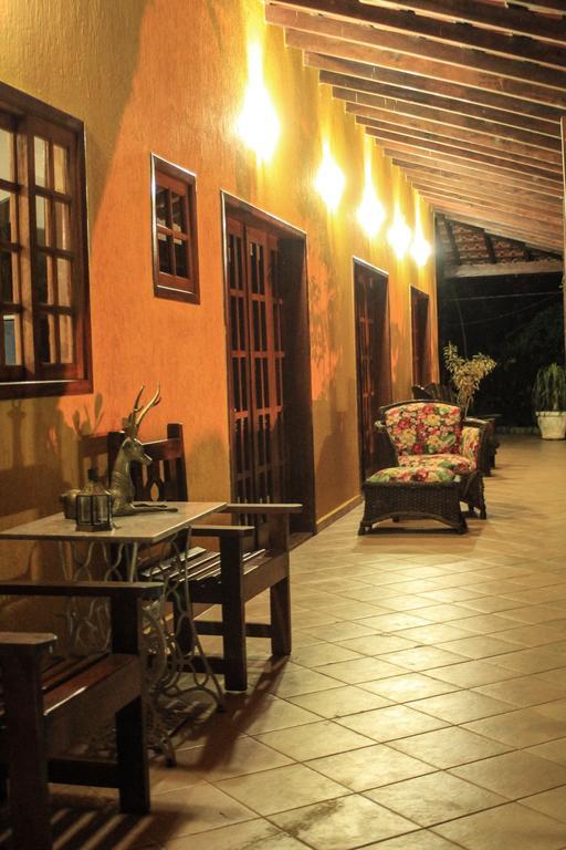 Pousada Riacho Da Serra Penedo  Ngoại thất bức ảnh
